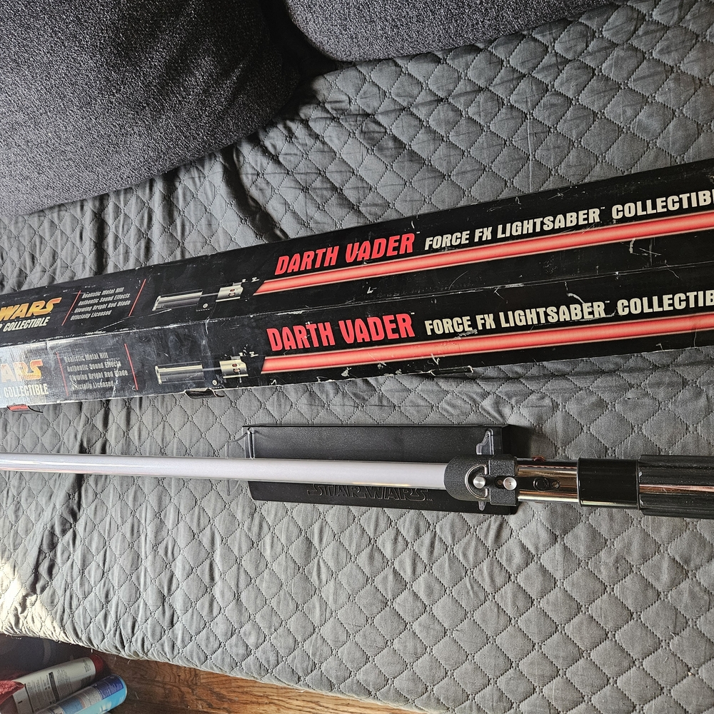 Star Wars Darth Vader Force FX Lightsaber Pre Owned In Working Condition Box
